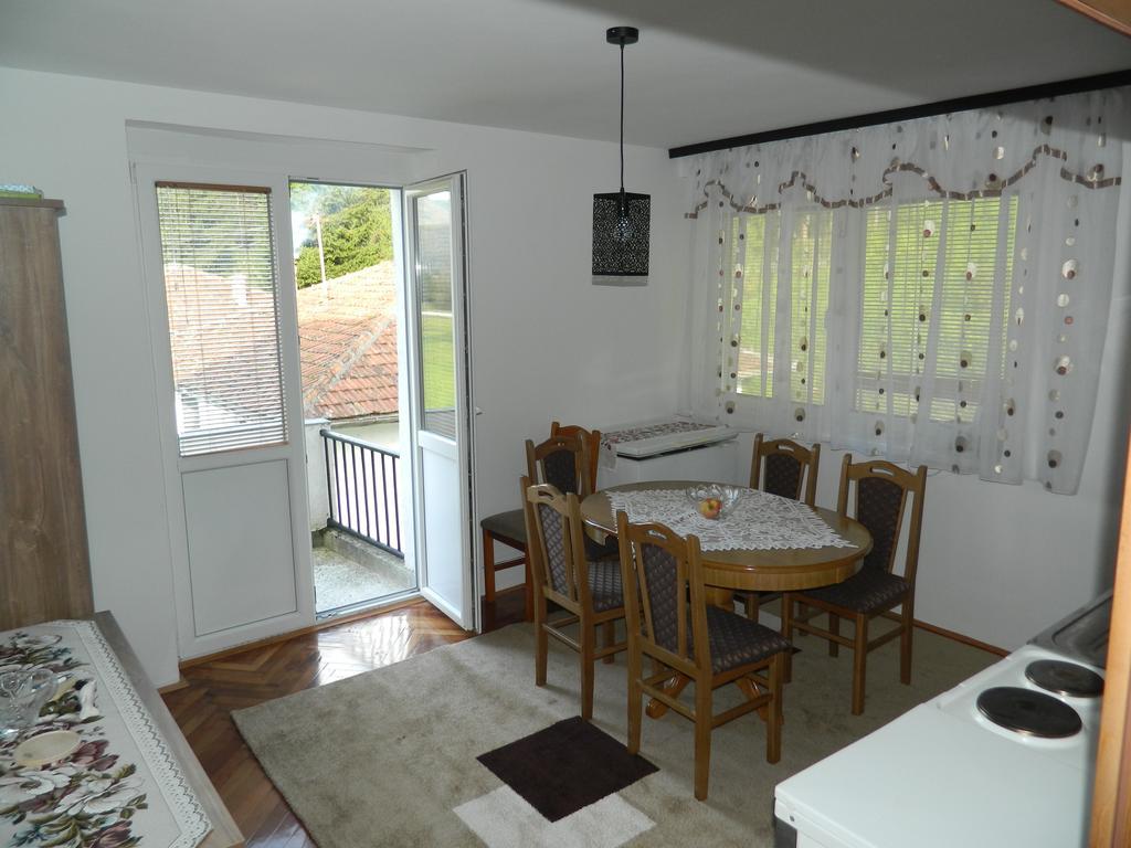 Apartman Sutjeska Tjentiste Εξωτερικό φωτογραφία